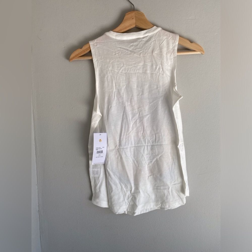 NWT Rare Spiritual Gangster muscle tank Xs White Tank With Metallic Print - Picture 2 of 7